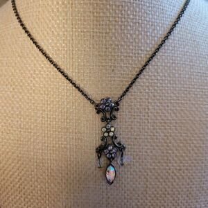 Elegant Silver and Purple Necklace